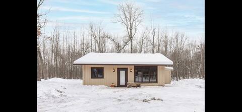 Secluded - Fire Pit- 5 Acres - 300mbps internet
