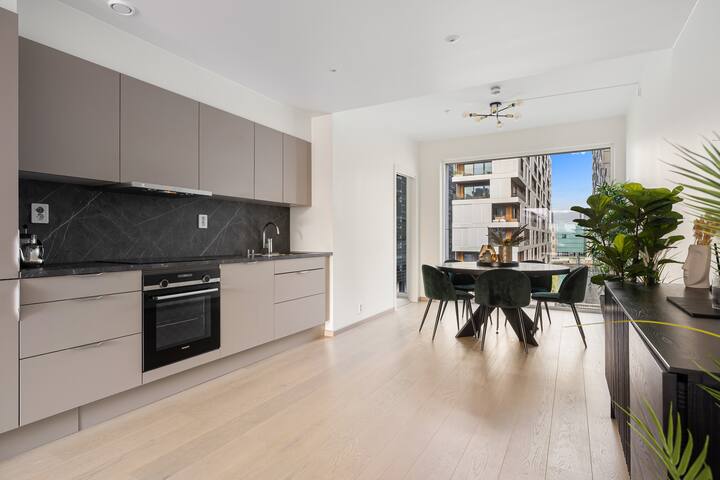 Barcode luxurious apartment, prime location gallery image 5