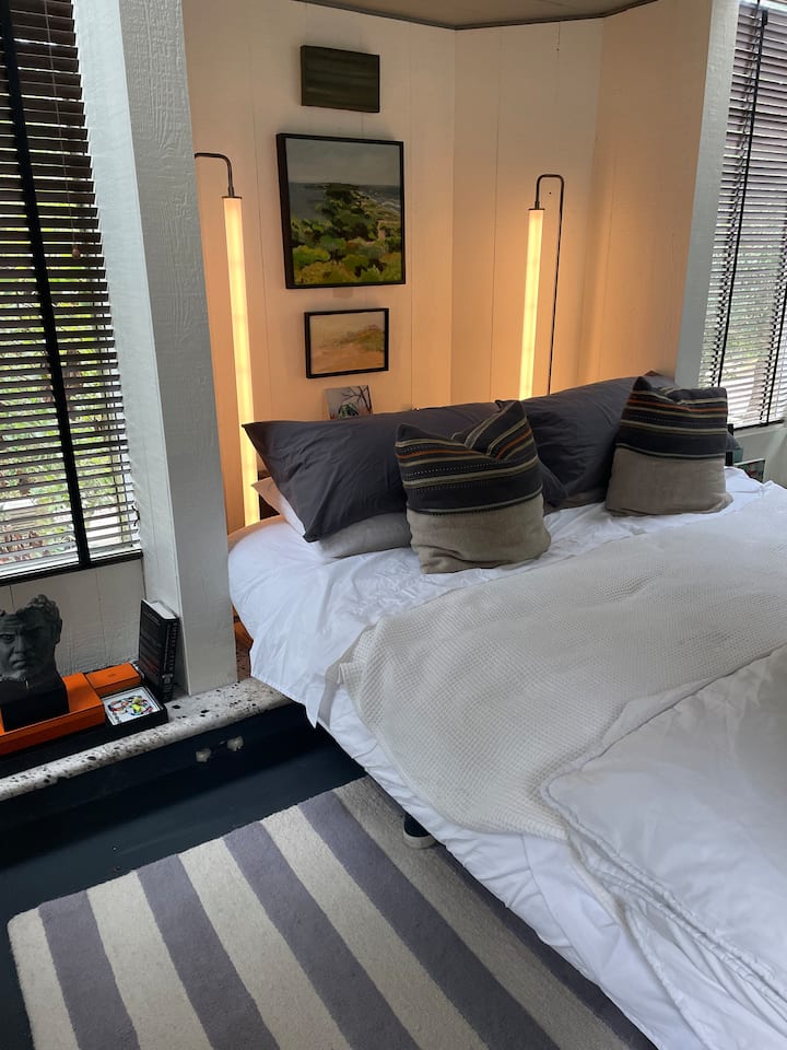 جناح غرفة النوم الرئيسية...