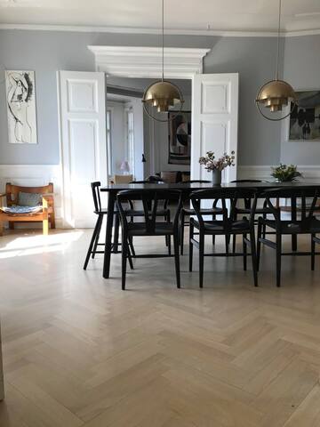 Copenhagen. Cool apartment – great neighborhood! gallery image 4