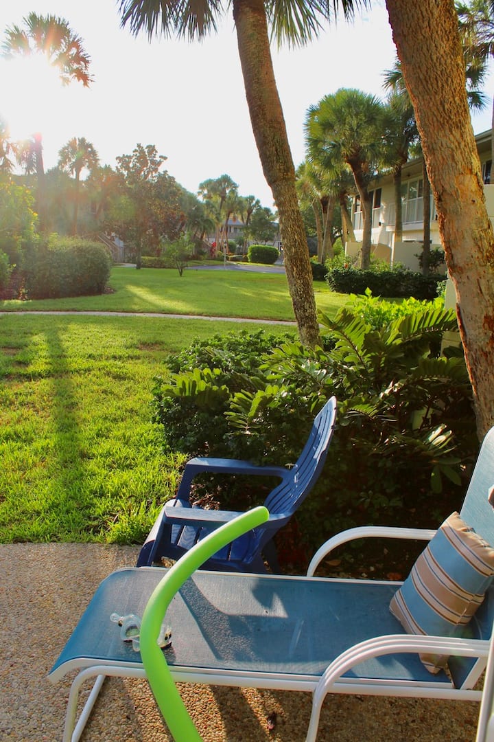 Ground Floor Upscale 2 Bedrooms Condo In Lbk , Fl. - Longboat Key, FL
