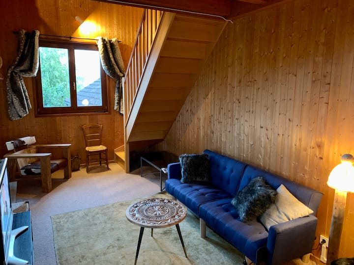 მისაღები ოთახი 2