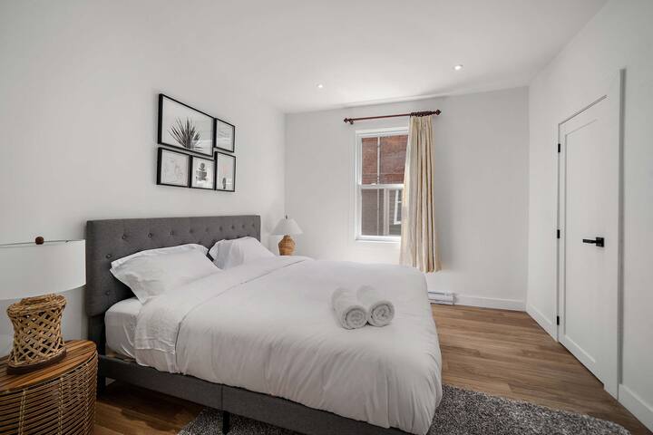 Lovely 3-Bedroom Vacation Home with Balcony gallery image 3