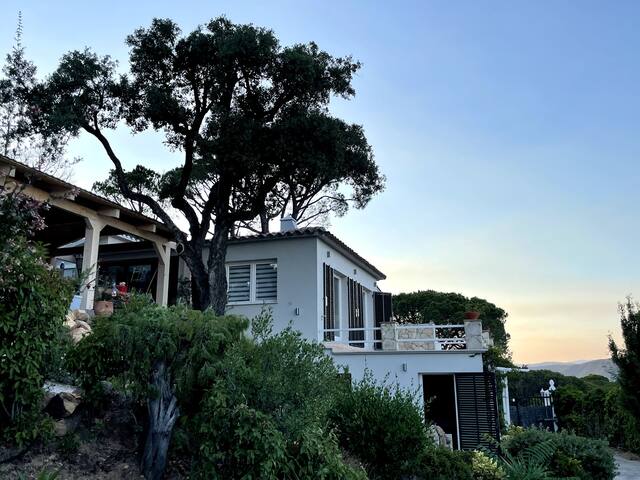 Modern 180° Sea View Villa in Pedralta, Sant Feliu gallery image 3