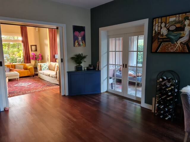 Lovely family home at a fantastic location! gallery image 2