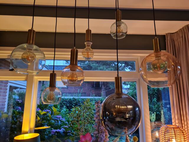 Lovely family home at a fantastic location! gallery image 4