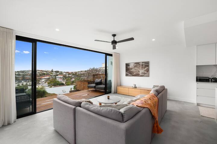 Freshwater Beach House gallery image 3