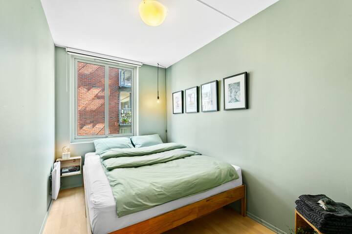 Family friendly | Free parking | EV charging gallery image 2