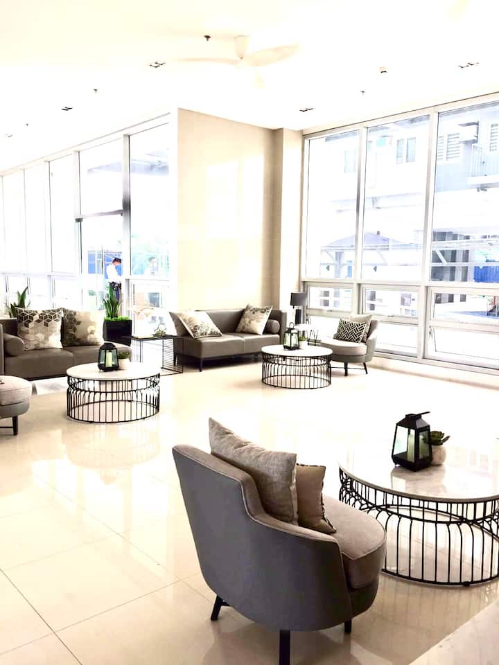 Affordable Relaxing Staycation 2br Unit - Quezon City