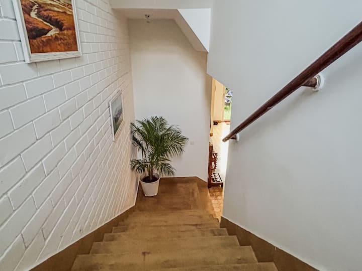 Living room image 6