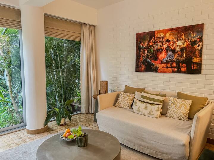 Living room image 3