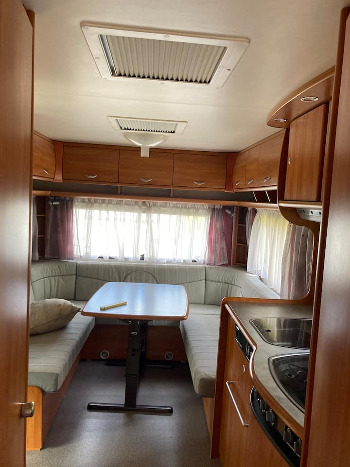 Loue Grande Caravane Au Camping Lac Des Brenets - Le Locle