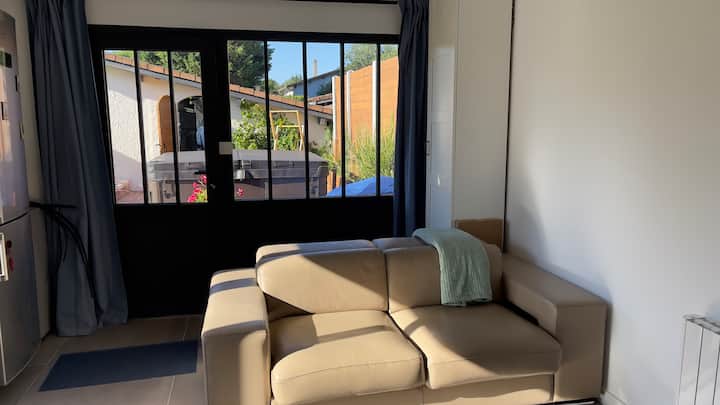 Charmant Studio Avec Parking Gratuit - Martillac