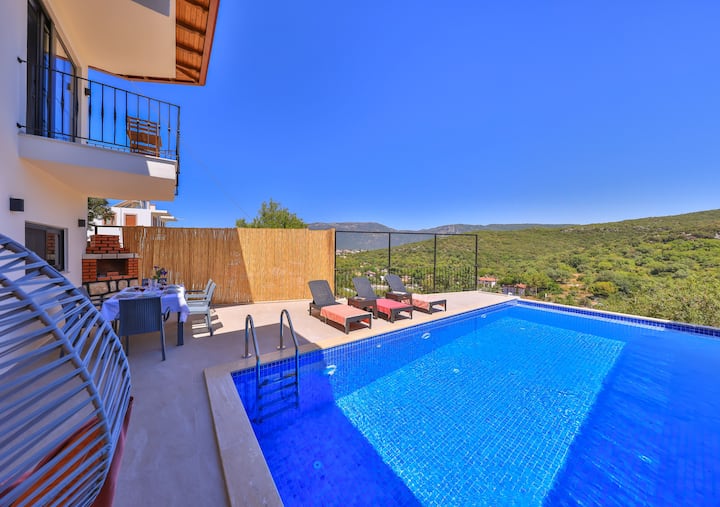 Villa Happy Moments
Havuzlu Villa - Turquia