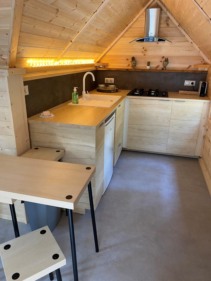 Kota Finlandais Et Son Véritable Jacuzzi Privatif - Vidauban