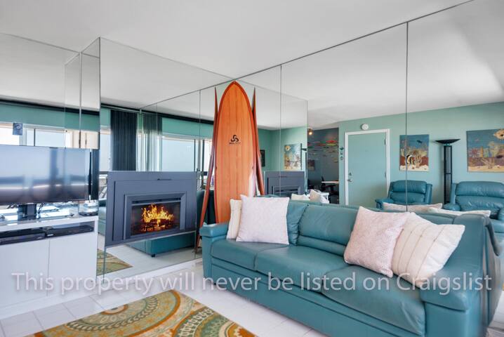 3 Bedroom Oceanfront Condo w/Panoramic Ocean Views gallery image 2