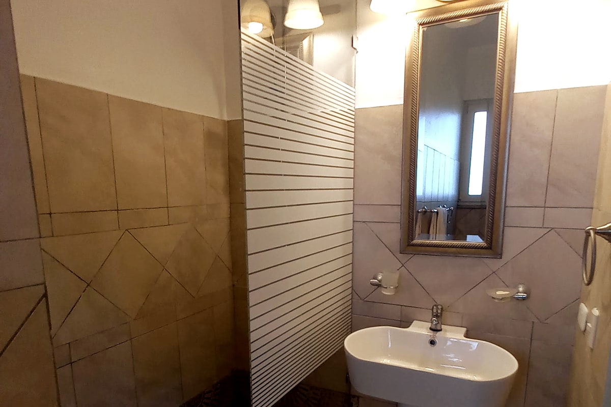 Private pool and garden