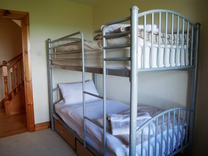 Bunk Bedded Room Available when renting for more than 6 guests