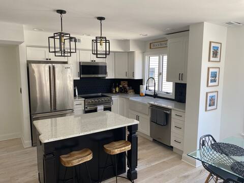 3 bedroom townhouse across from the beach