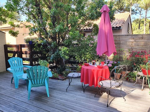 Top Airbnb: Lacanau Ocean: small, quiet and warm cocoon à Lacanau