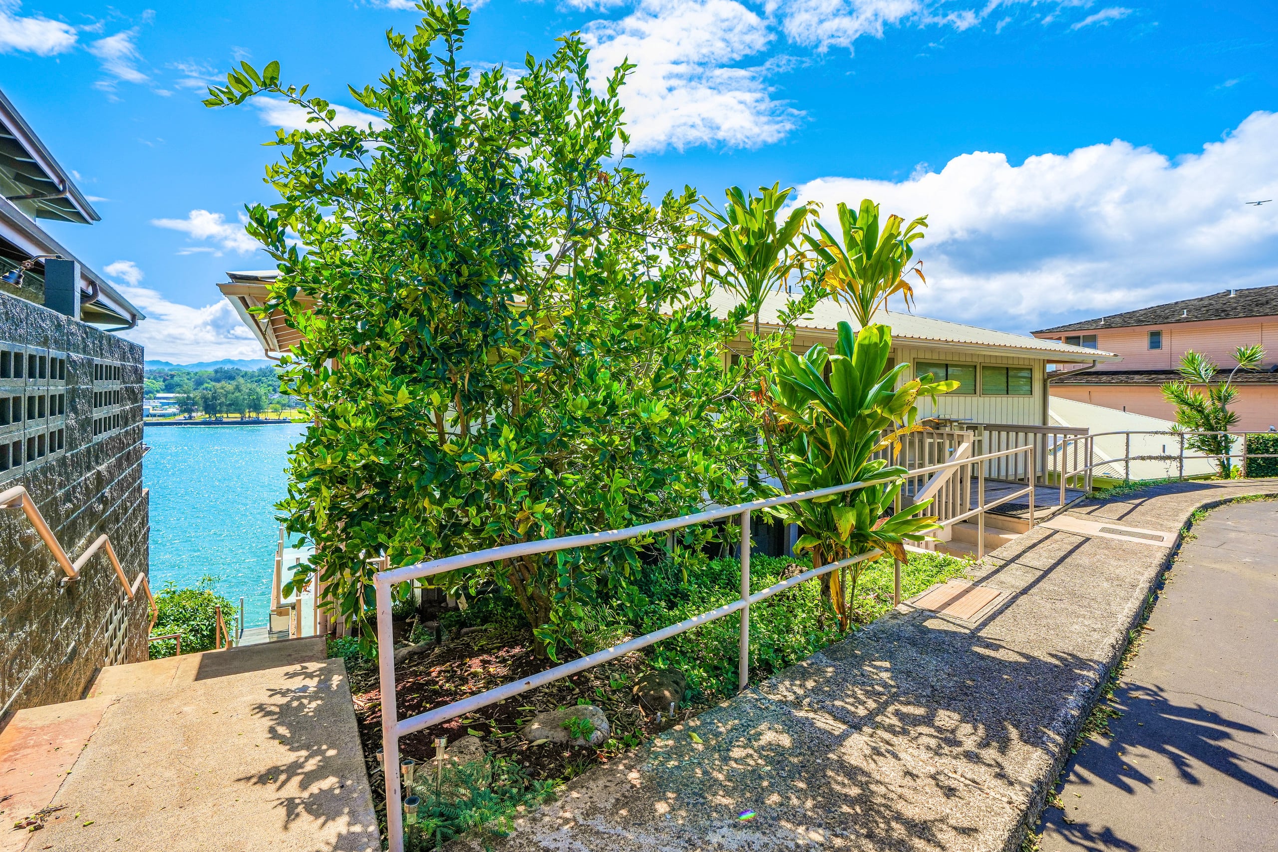 Private Cliffside Ohana Retreat at Kalapaki Beach - Photo 74