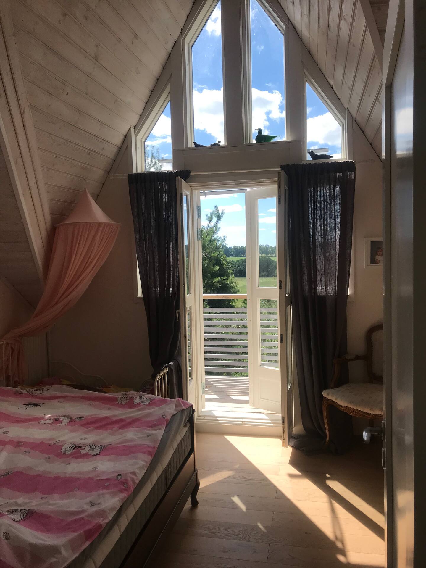 Villa Verstas Karjalohjalla Kutsuu Majoittujia 2
