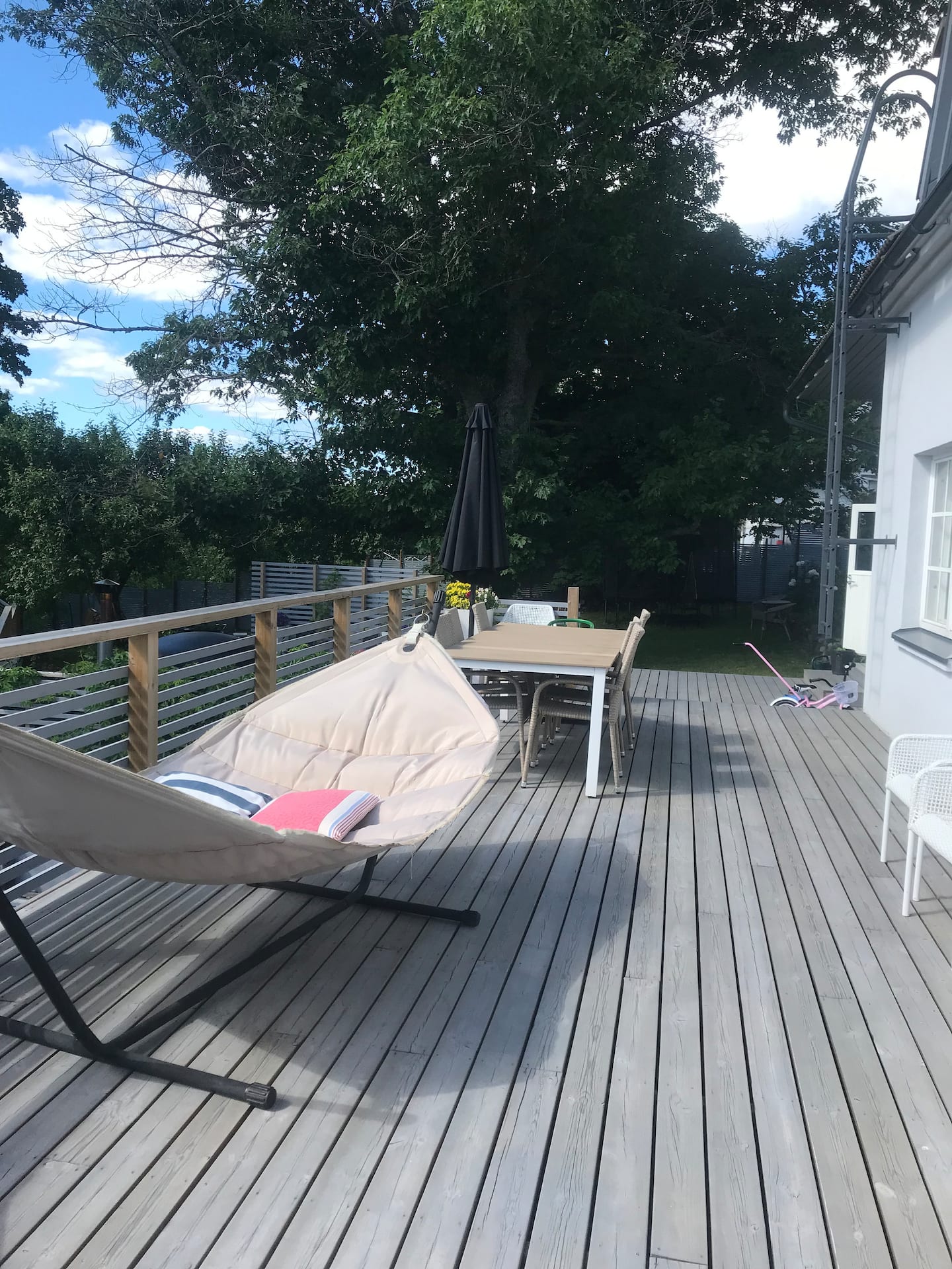 Villa Verstas Karjalohjalla Kutsuu Majoittujia 3