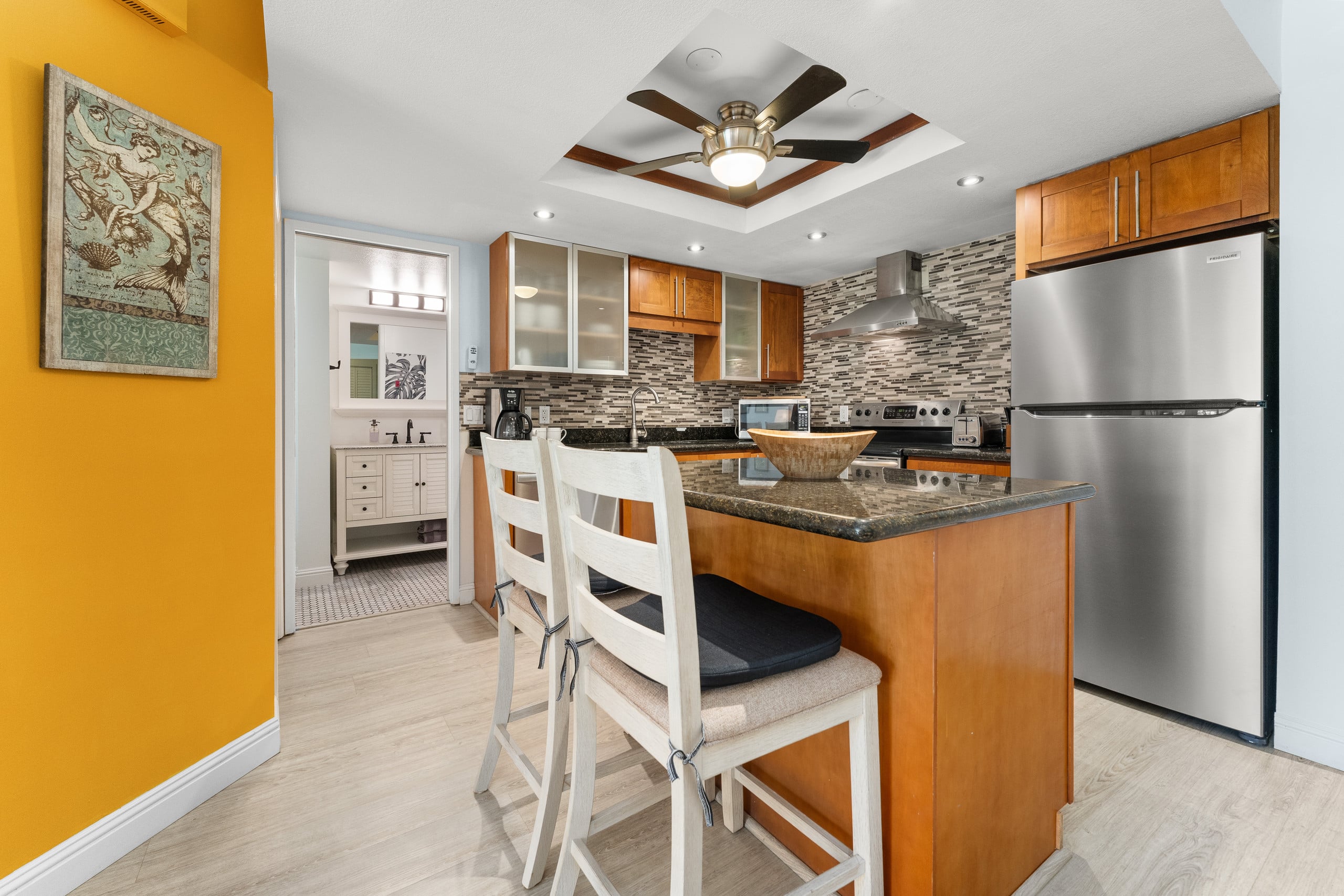 Condo in Kihei · ★4.75 · 2 bedrooms · 3 beds · 2 private baths - Image 10