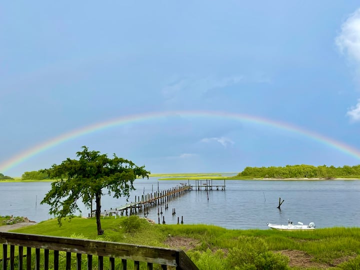 Waterway Hideaway, Waterfront Retreat Paradise Guest suites for Rent