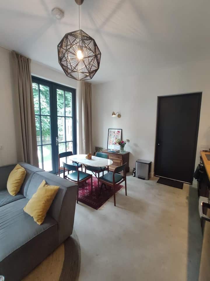 Prachtig Vrijstaand Appartement Aan Singel - Utrecht