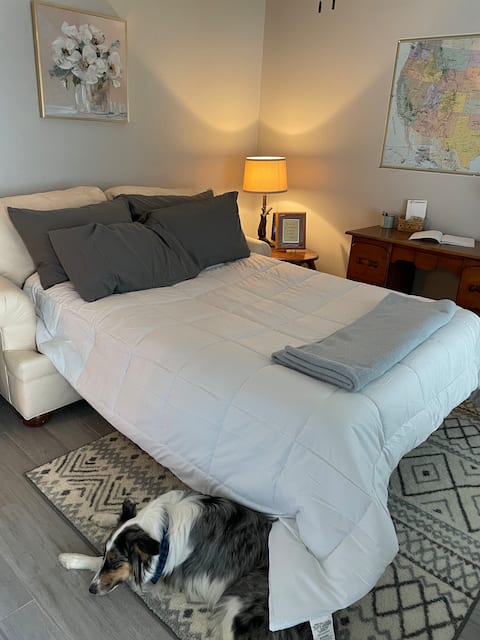 Top performing Airbnb: Family Retreat-Near Beaches, NAS & Blue Angels in Warrington