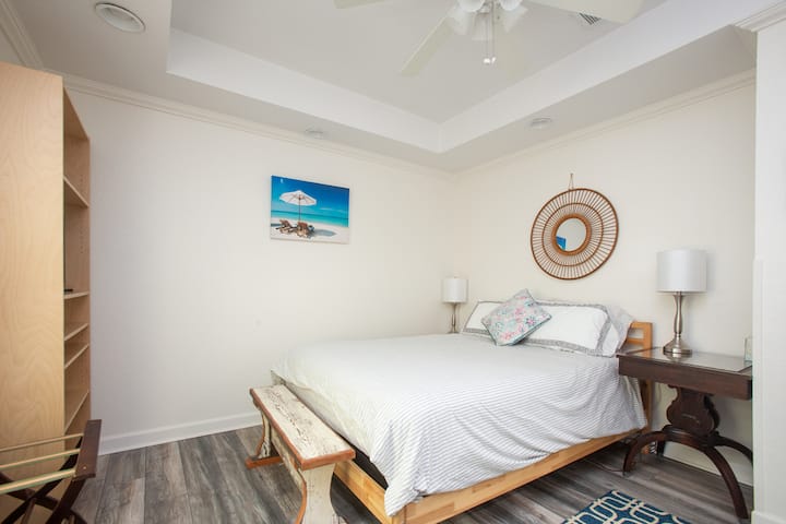 Трета спалня с двойно легло