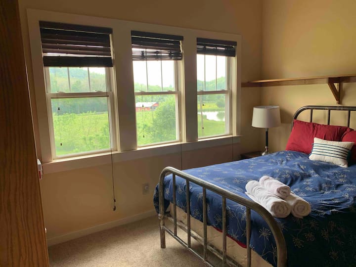 Chumba cha kulala cha ghorofani 2