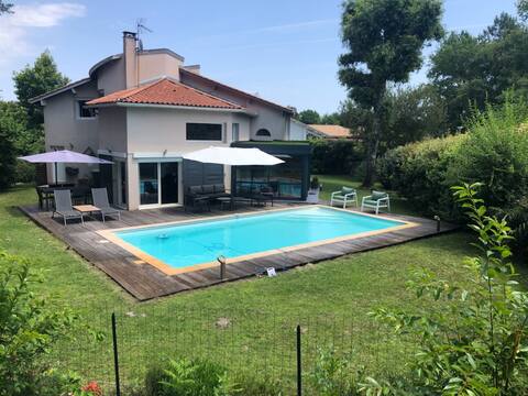 Family home near Bassin d'Arcachon