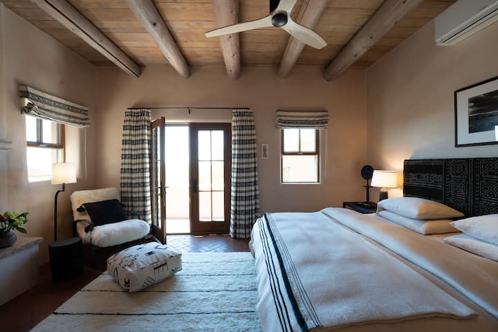 2 stories from primary suite