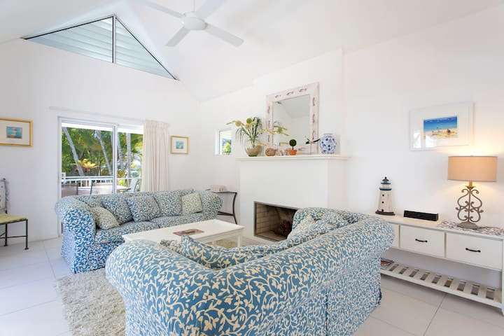 Family Living In The Heart Of Noosa, Noosa Heads - Noosa Heads