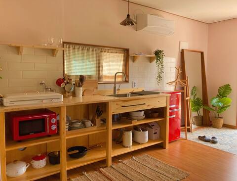 [Anyang_Attic] A quiet and cozy shelter in a rural village of Yangyang 'Anyang Family'