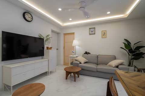 AnnaHouse: Sea Bada