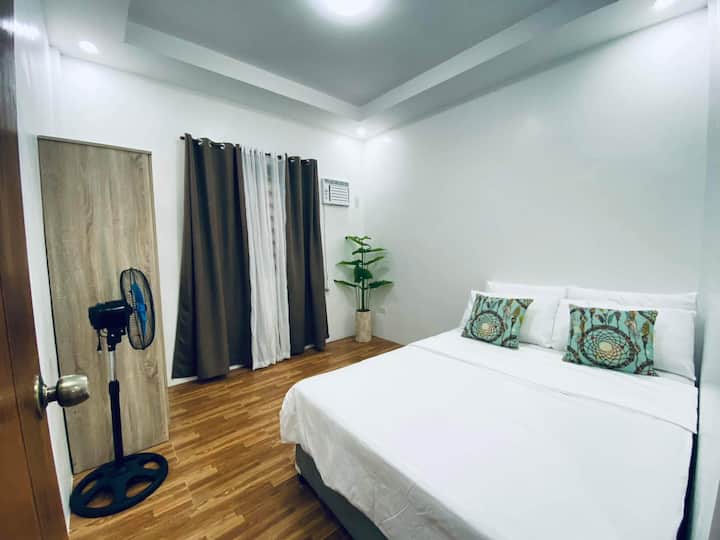 Room 3 Double Beds + pull out bed (double) 2F