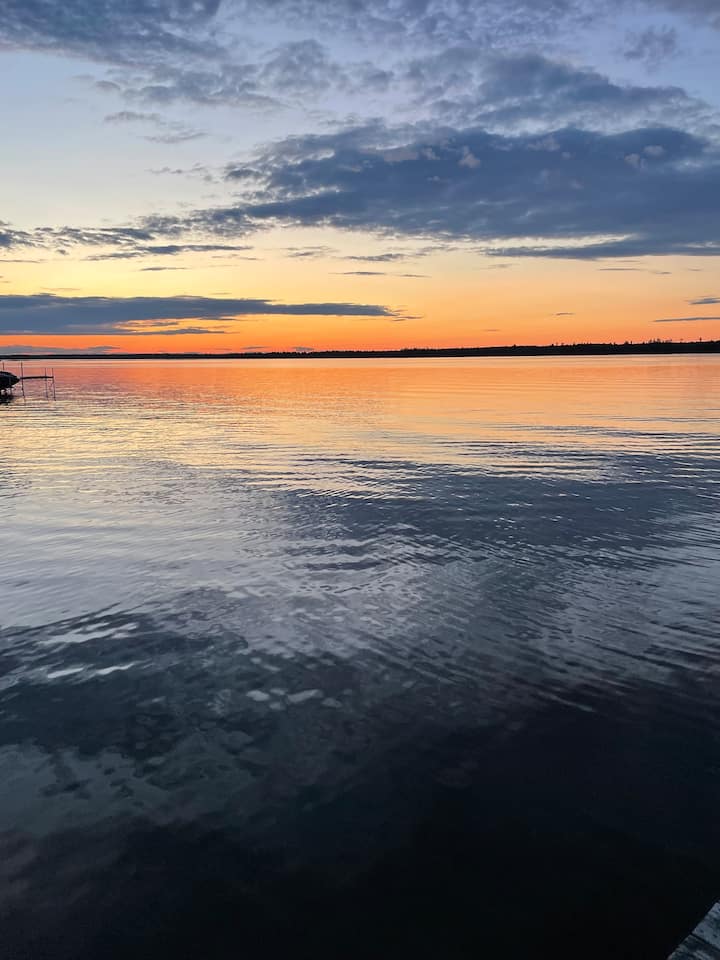 4 Bedroom Ottawa River Cottage Rental Cottages for Rent in Renfrew