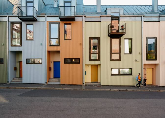 Nydelig townhouse fra 2018 med sentral beliggenhet