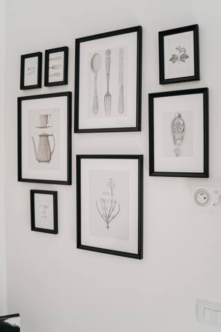 Nilo – Historic Apartment with Patio by Casa N gallery image 4