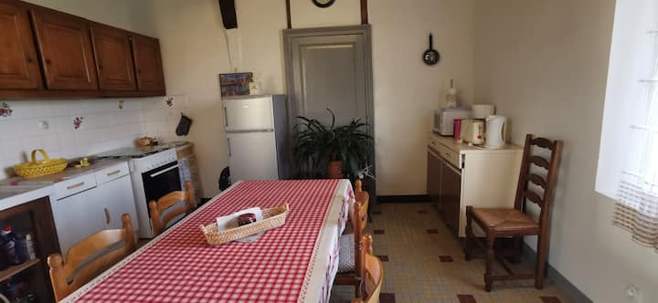 Petit Gîte Pour 4 Personnes Au Calme En Périgord - ドルドーニュ