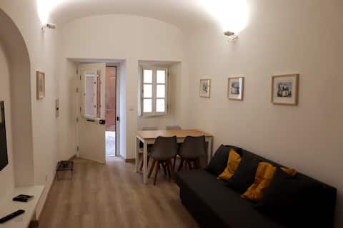 The Sketchers House - Private Art Gallery