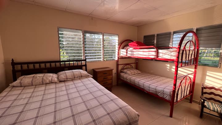 غرفة النوم 2