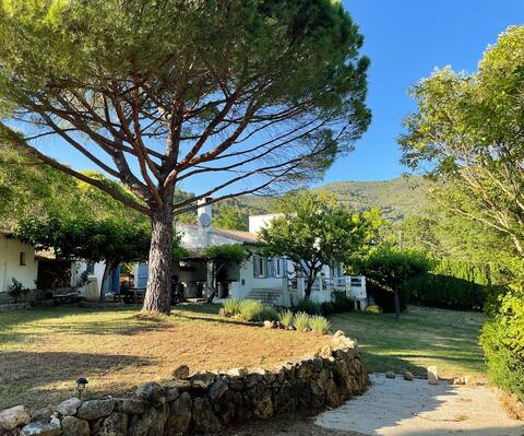 Quiet house in Provence
