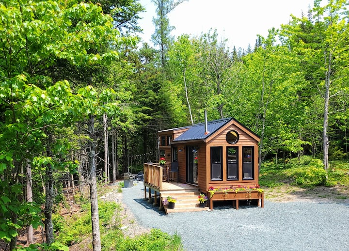 Private Tiny House in the Woods