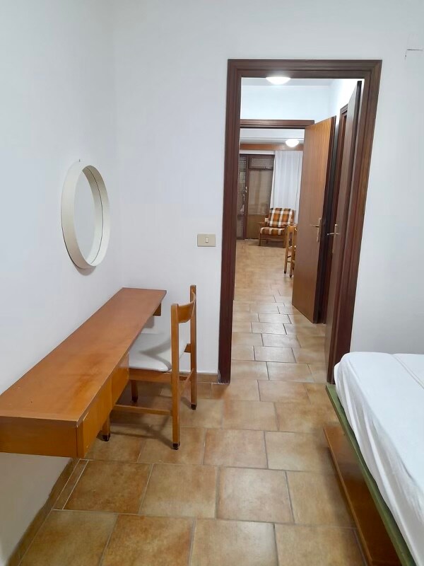 spavaća soba s bračnim krevetom - detalj 