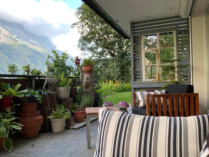 Cozy Room with Mountain Views Nomad Haven Vacation homes for Rent