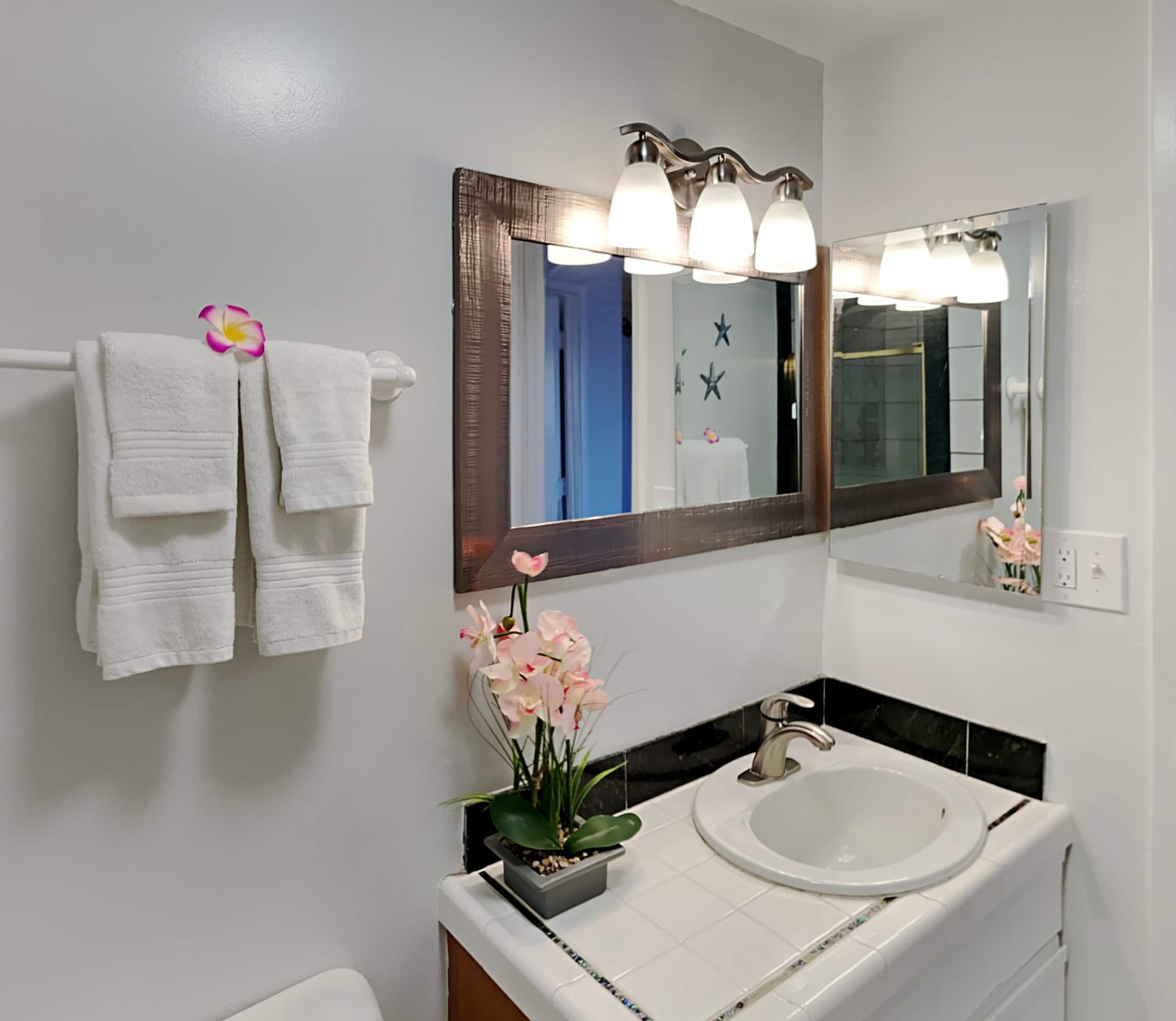 Condo in Kihei · ★4.92 · 2 bedrooms · 3 beds · 2 private baths - Image 17